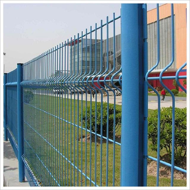 Curvy 3d 4.5mm geschweißter Draht Mesh Fencing Pvc Coated 1