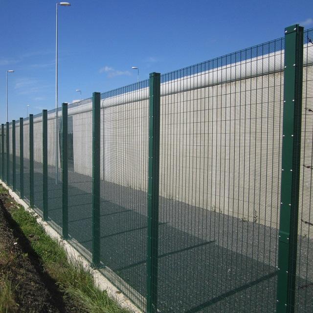 Curvy geschweißter Garten 3d Mesh Fence For Outdoor Decorative 1