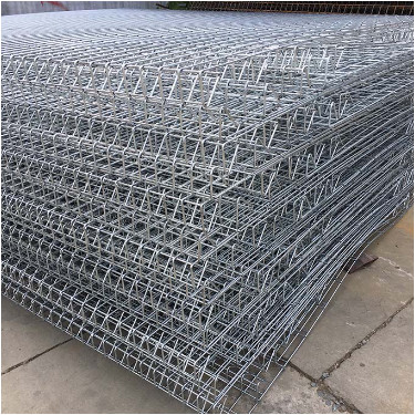 Malaysia Market Galvanized 5mm / 6mm Triangle Bending Roll Top Mesh Fence BRC Welded Wire Mesh Fence